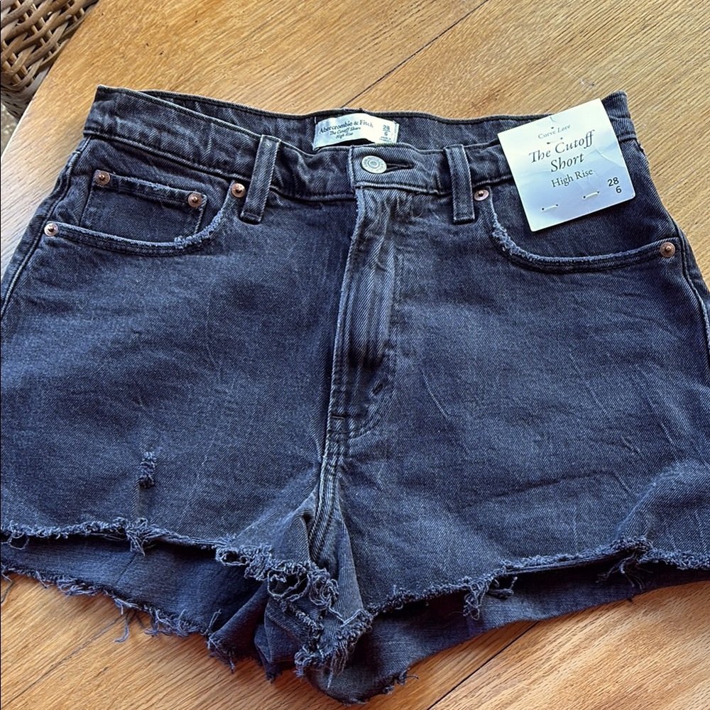 The Cutoff Short by Madewell - Black